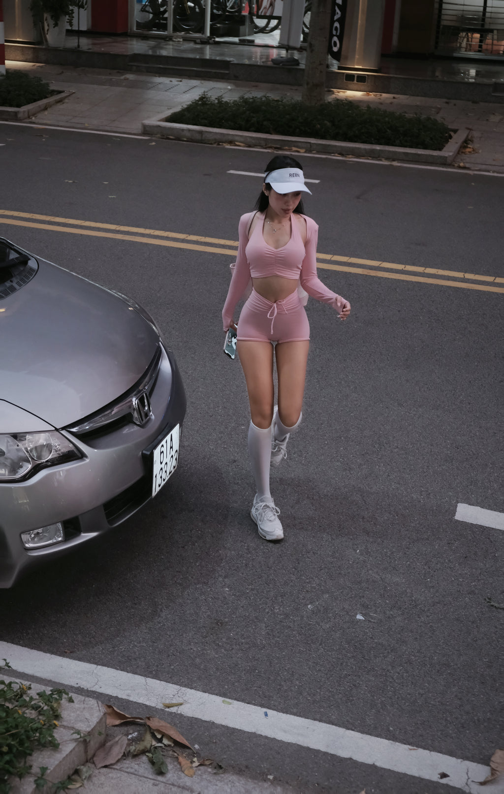 LUXFIT – KELLY SET – HALTER NECK SPORTS BRA – CROPPED JACKET – DRAWSTRING BIKERS