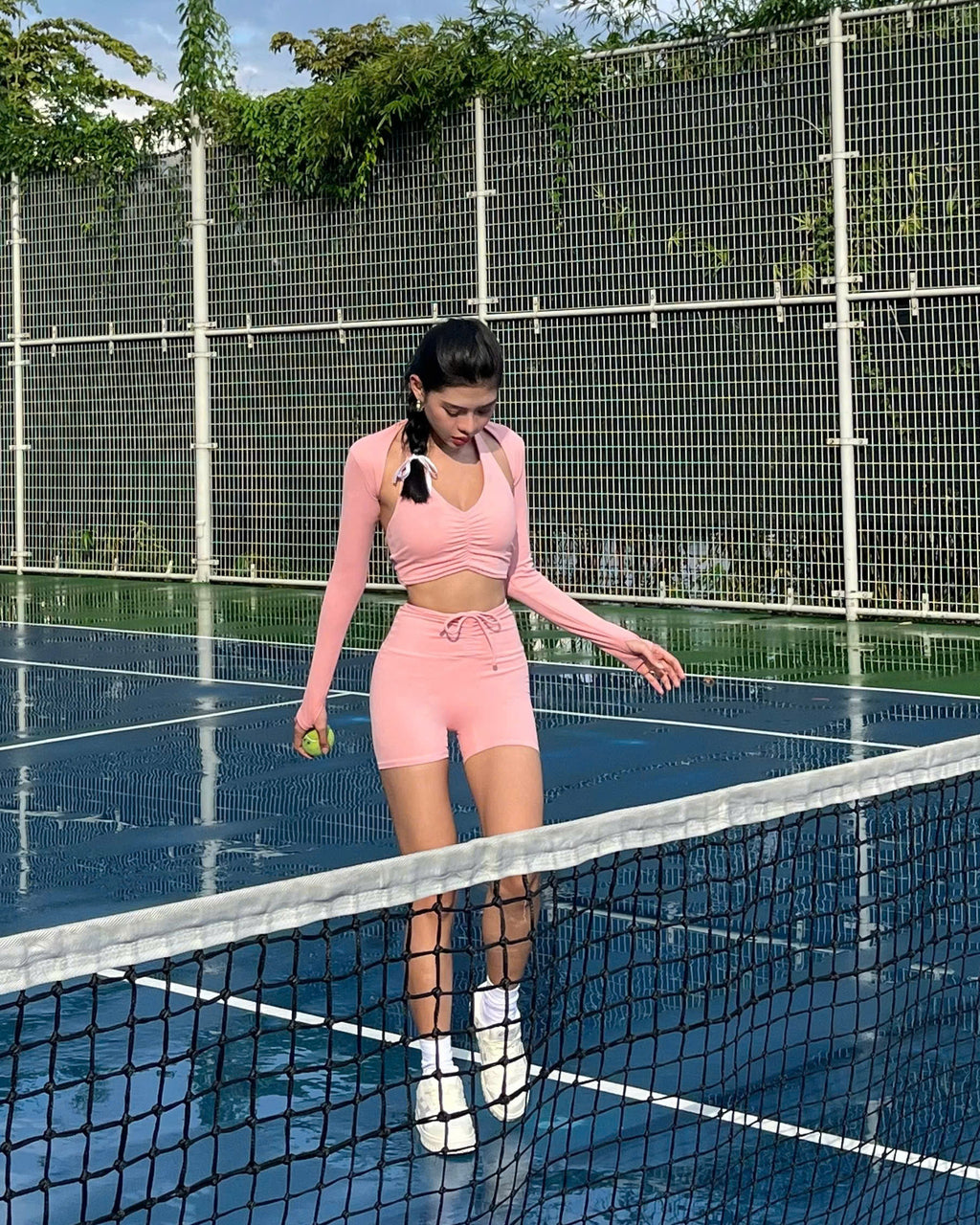 LUXFIT – KELLY SET – HALTER NECK SPORTS BRA – CROPPED JACKET – DRAWSTRING BIKERS